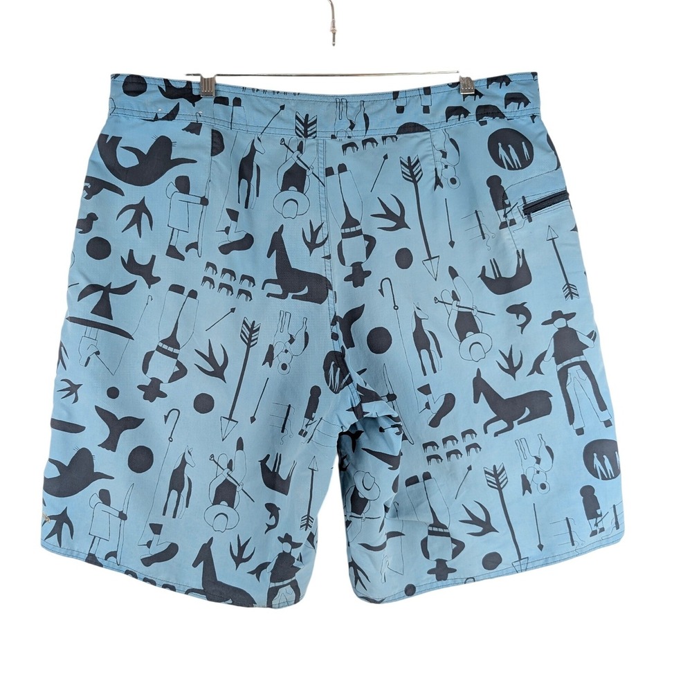 Patagonia Wavefarer Board Shorts Mens 36 Blue Graphic Print Hunter Animal - Picture 2 of 8